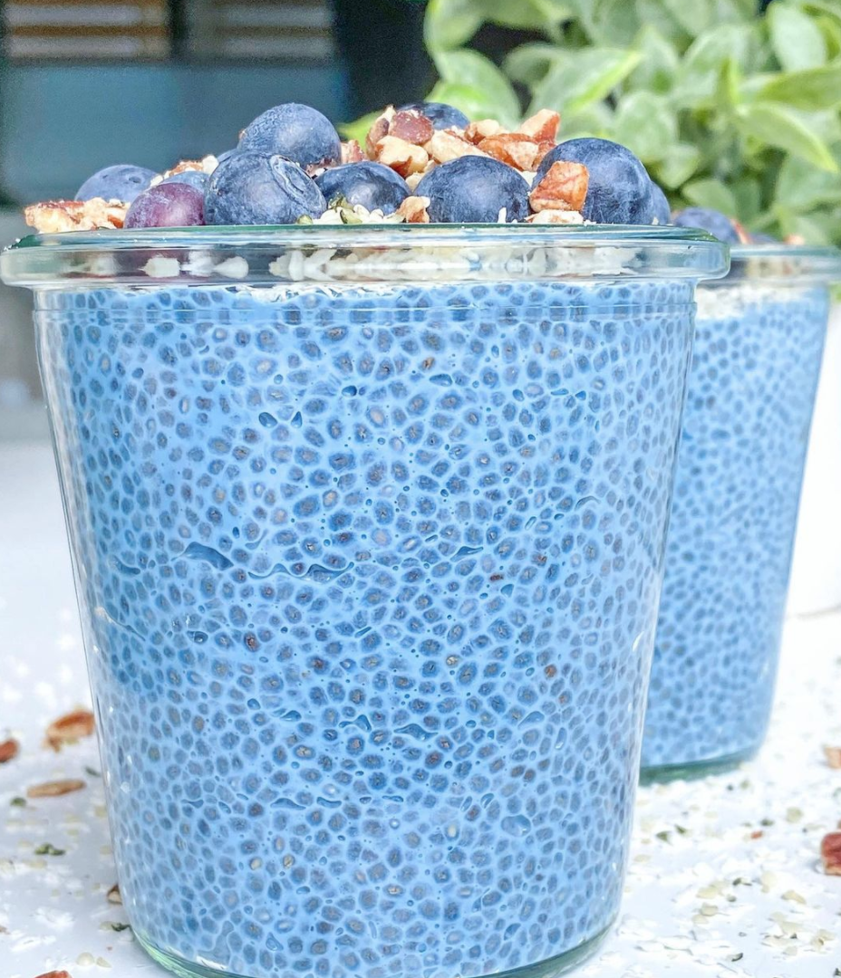 Blue Spirulina Chia Seed Pudding (Paleo, Vegan, Sugar-Free*)